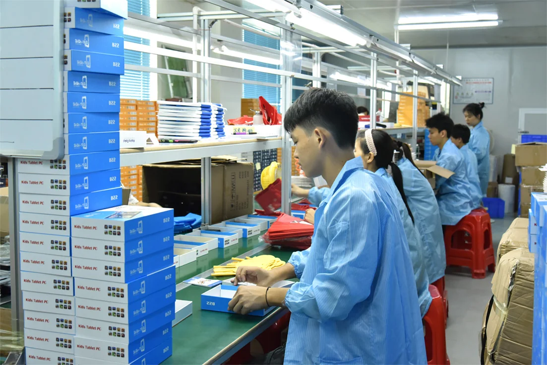 Professional and reliable Wintouch tablet production team at work